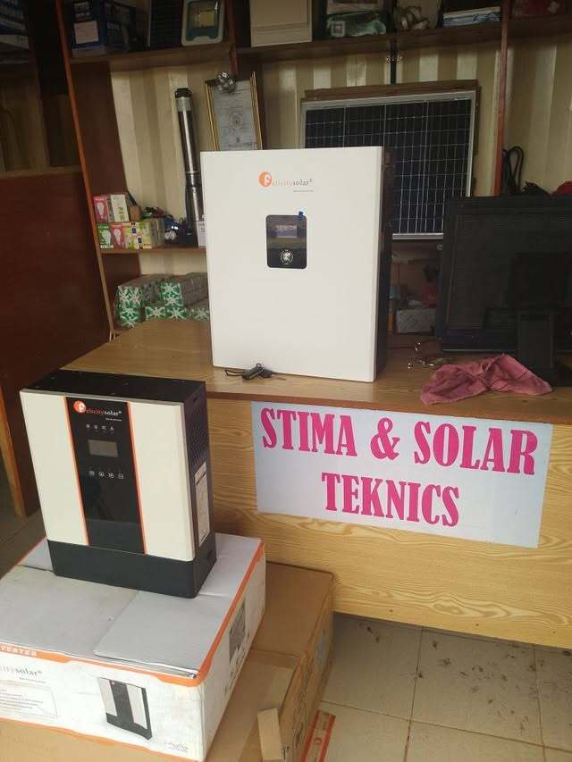 Professional solar installation equipment including inverters and controllers